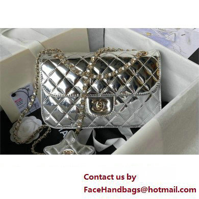 chanel Metallic Mirror Calfskin, Metallic Lambskin & Gold-Tone Metal Silver Flap Bag & Star Coin Purse AS4649 2024